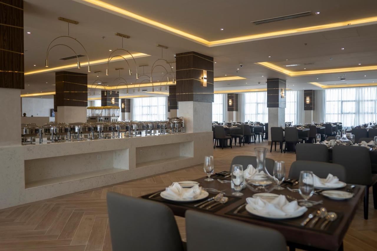The Plaza Hotel & Resort Σαλάλα Εξωτερικό φωτογραφία