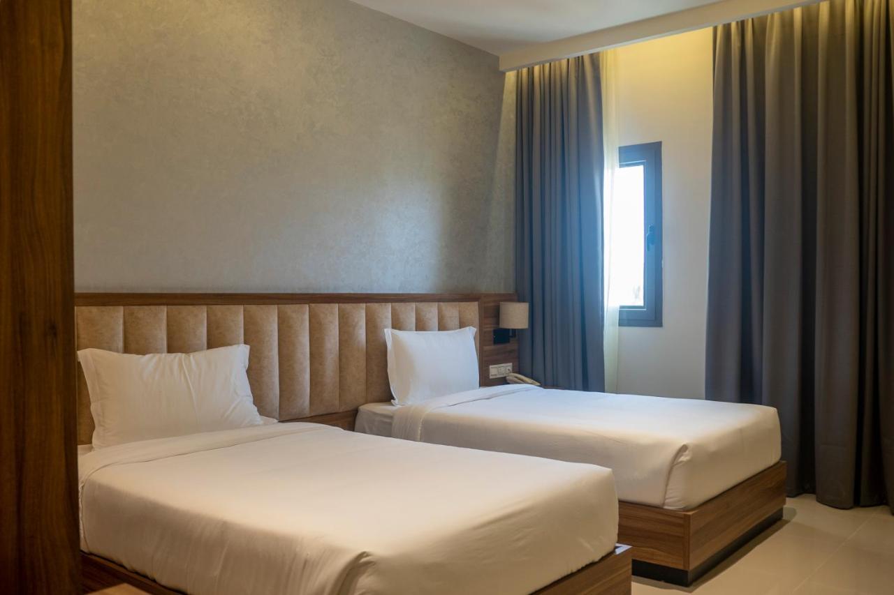 The Plaza Hotel & Resort Σαλάλα Εξωτερικό φωτογραφία